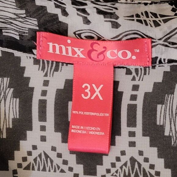 Mix and Co Aztec Popover Sheer Blouse Womens 3X Black Roll Tab Sleeve Vneck - Picture 6 of 10